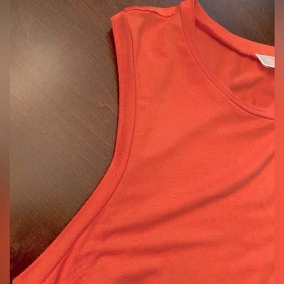 NWT! Michael Kors top. Size M - Picture 10 of 16